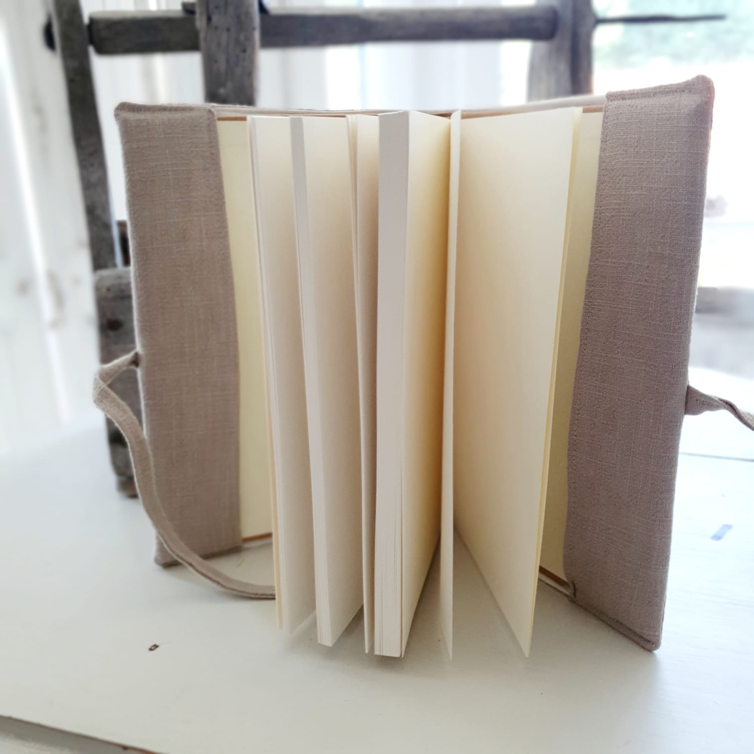 2024-08-12-produkt-buch-5-bucheinband-02