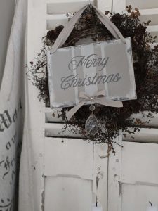 2025-12-01-weihnachtsholzschilder-s-01