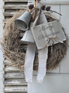 2025-12-02-weihnachtsholzschilder-s-02